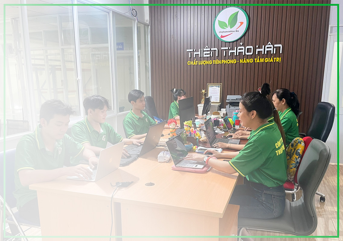 Đội ngũ hóa chất thiên thảo hân